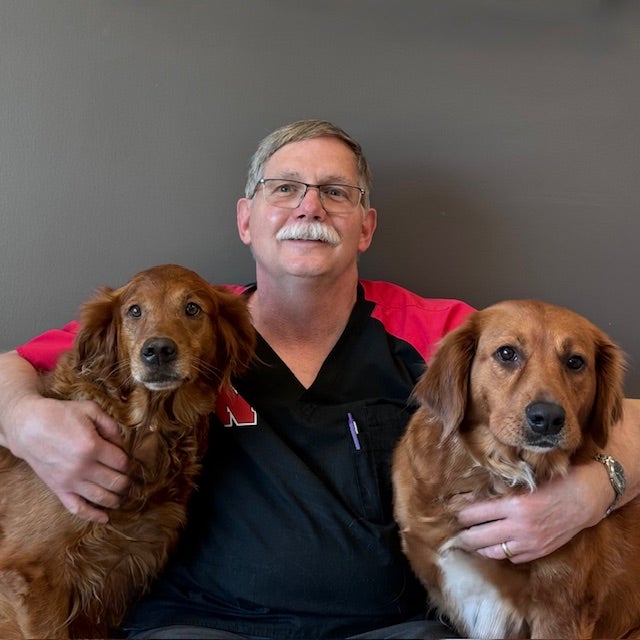 Dr. James Himmelberg